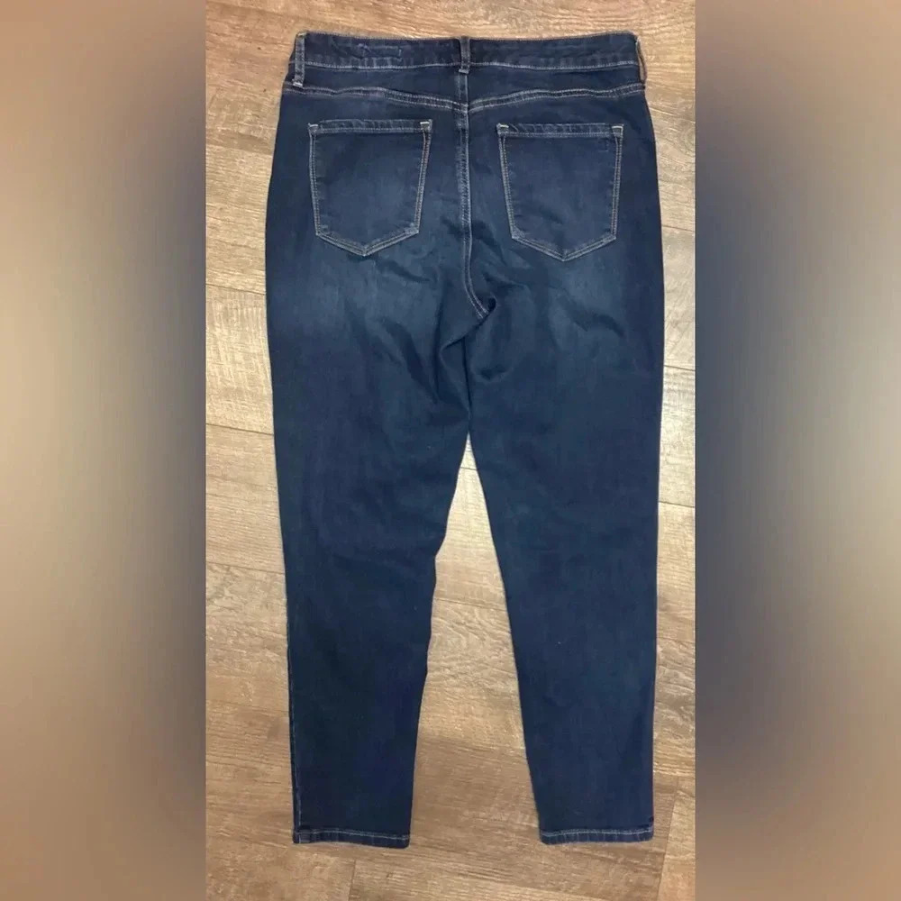**SOLD**Jessica Simpson High Rise Skinny Ankle Jeans Size 10 - Picture 5 of 5